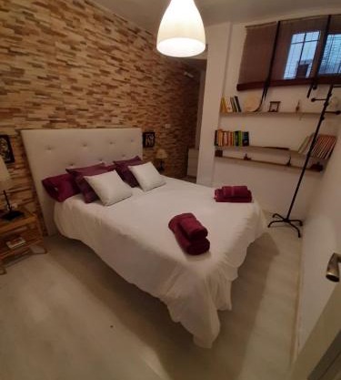 Dos Casitas, Dos Calles, - Loft de la Morena o Estudio JR