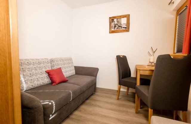 Double room with shower, WC - Haus Landmann