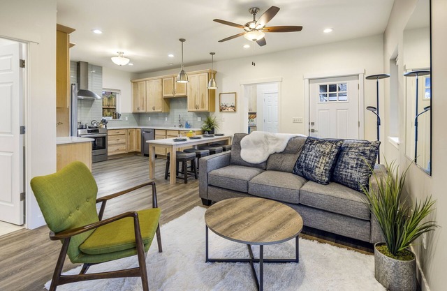 Downtown Anchorage Retreat – 2 Full Kitchens, Coffee Bar & Wheelchair Accessible