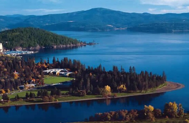 DOWNTOWN COEUR d'ALENE COTTAGE :)