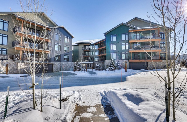 Downtown Winter Park Condo: 3 Mi to Slopes!