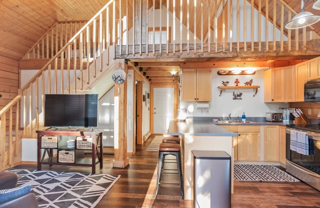 Dreamy 2 Bed Cabin #2 - Alaska Kenai Getaway