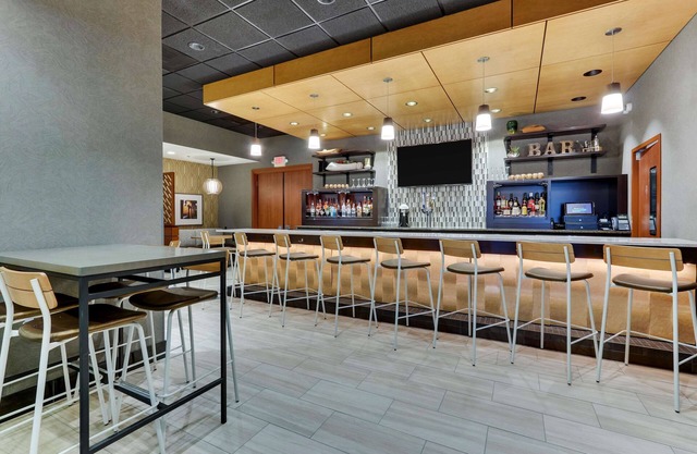 Drury Inn & Suites near Universal Orlando Resort