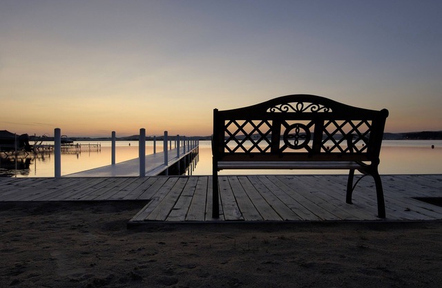 Dunes Waterfront Resort