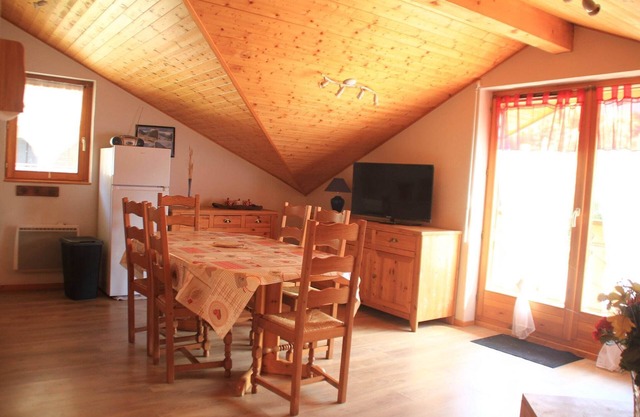 Duplex in Châtel near Portes du Soleil Gondola
