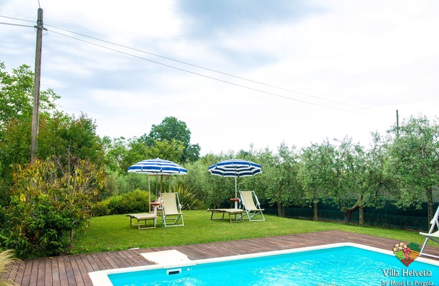 Duplex with private outdoor swimming pool