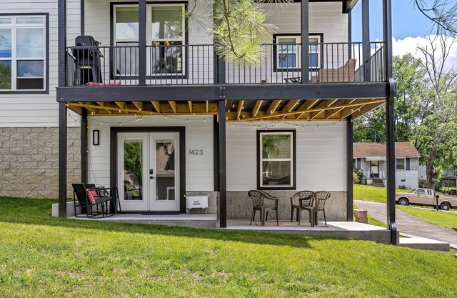 East Nashville Oasis - Private Mother-InLaw Suit - Sleep 8 - Pet Friendly!
