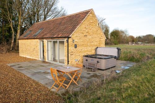 Eastcombe Barn