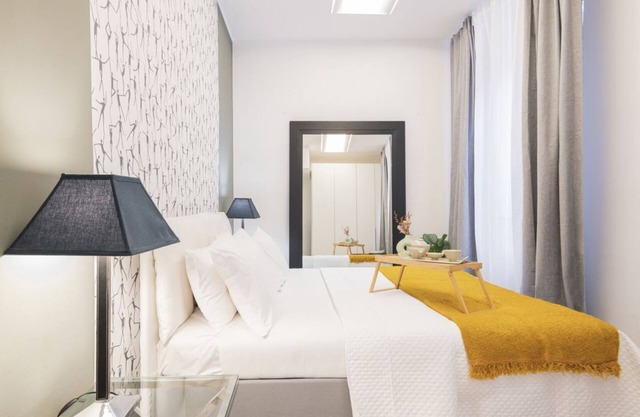 Easylife - Splendid two-room apartment San Babila Duomo