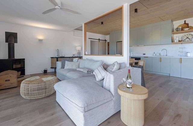 EcoFriendly Scandinavian Retreat Near McLaren Vale