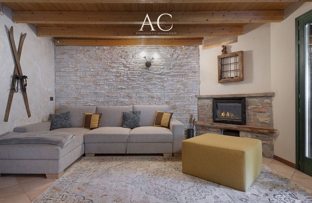 Eden View - Two Bedroom Apartment, Sleeps 6