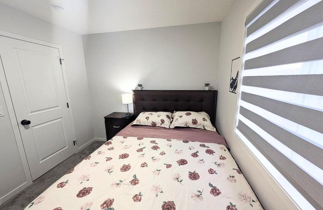 Edith Gate Luxe Bedroom 1 Homestay