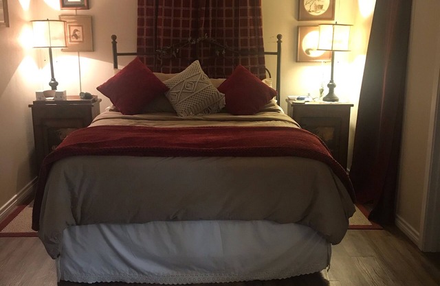 Efficiency Apt. Located In Pineywoods Of East Texas. Private Apt/Inlaws Quarters