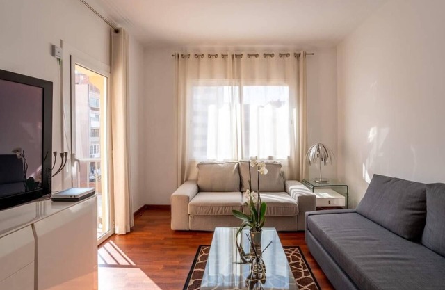 Eixample - Bright and modern 4BD for Families
