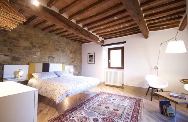 Elegant apartment with garden view and rooftop terrace