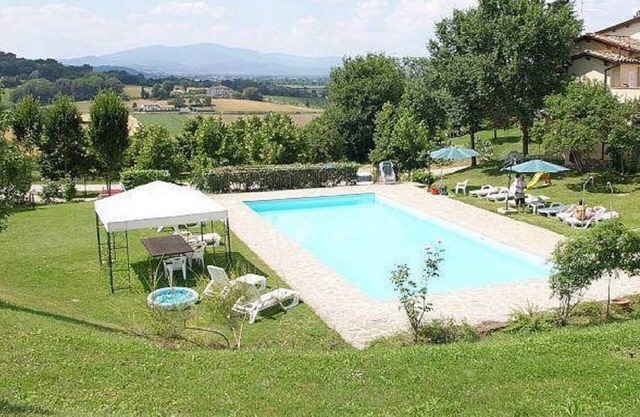 Elegant Countryside Retreat