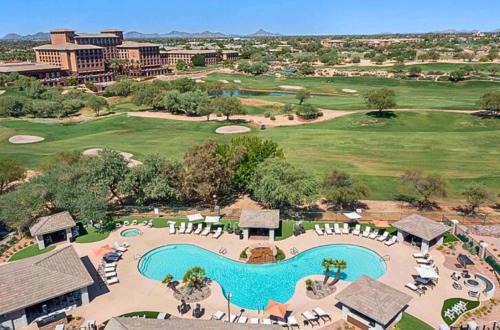 Elegant Escapes Perfect for Family Memories - N272
