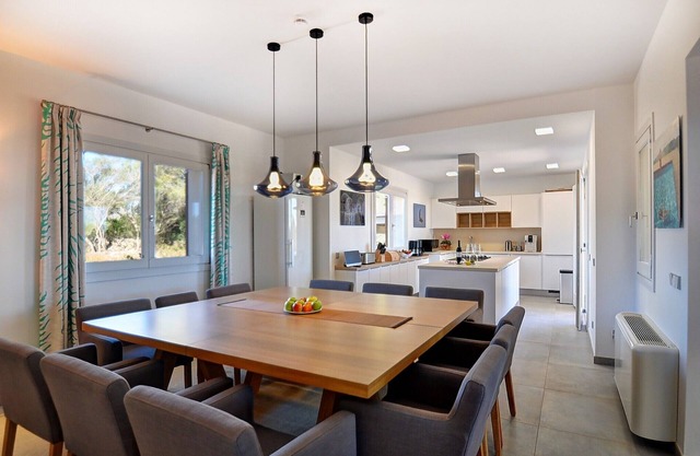 Elegant Mallorca Home | Can Estera | 6 bedrooms all En-suite | Extra Large.