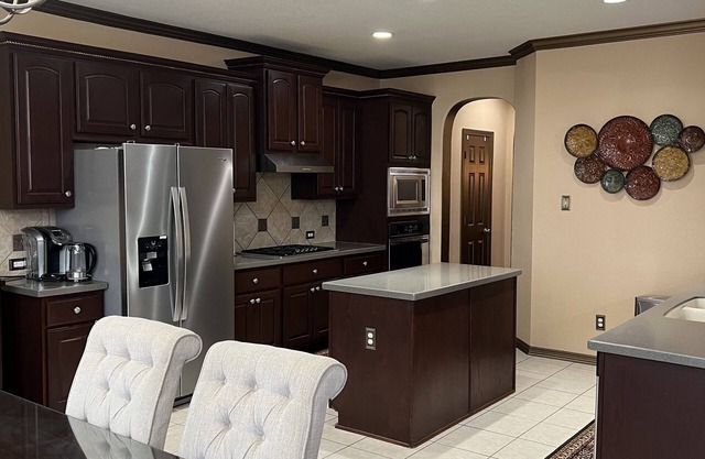 Elegant Urban Getaway