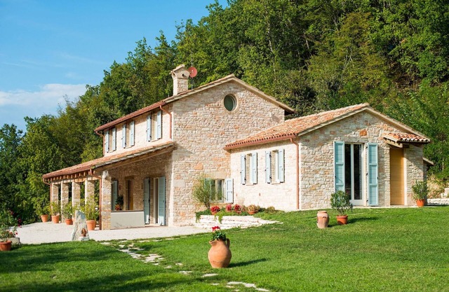 Elegant Villa with Garden