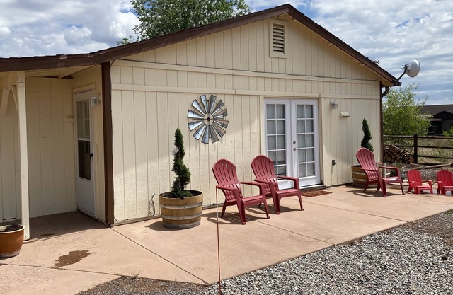 Elephant Rocks Golf Cottage