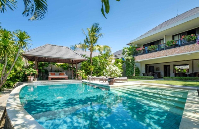 Eleven Kejora - Beachfront Estate Sanur