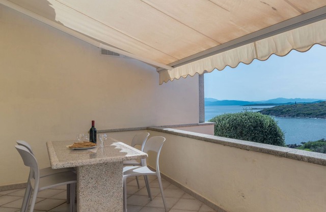 Elicriso by Interhome