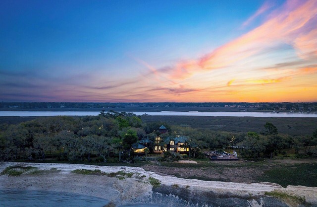 Elite Buck Island: Private Paradise in Hilton Head