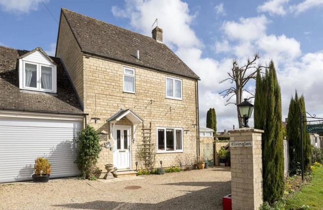 Elvington Cottage, The Heart of the Cotswolds