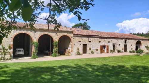 En Pascot - 3 épis et 3 étoiles - appartement sdb privative et 2 chambres sdb commune - à louer séparément ou ensemble