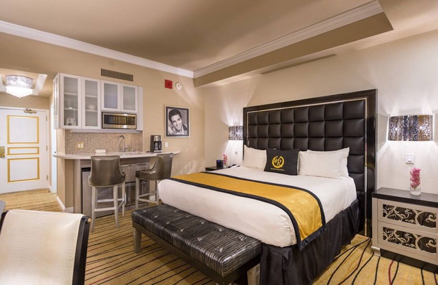 ENJOY A LUXURIOUS 2BEDROOM VILLA SUITE AT WESTGATE LAS VEGAS RESORT & CASINO