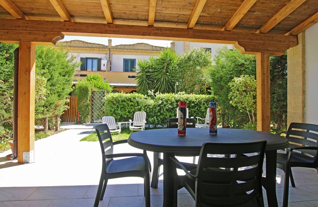 Enjoy Apartment - 1 bedroom, close to the beach, in complex with pool available