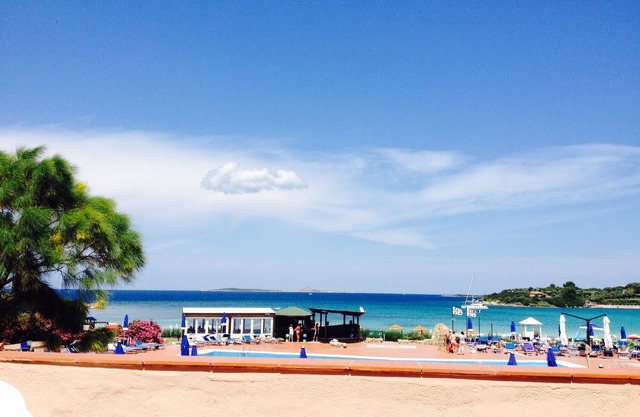 Enjoy Sunrise and Sunset sea views from Home STRAIGHT ON THE FAMOUS IRA BEACH