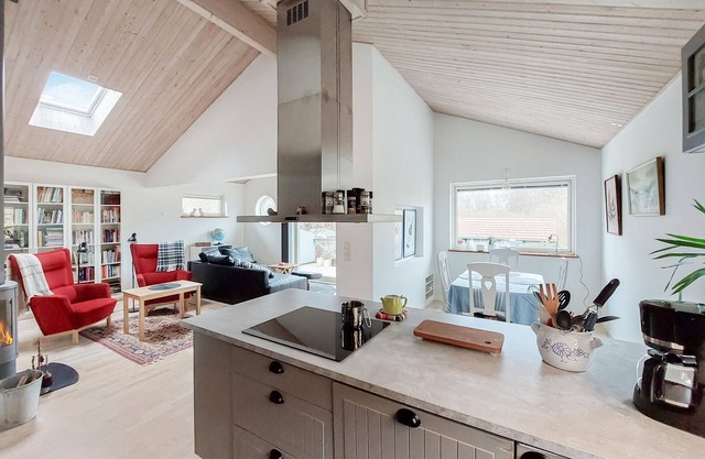 Enjoy your vacation in this beautiful vacation home in an old fishing village.