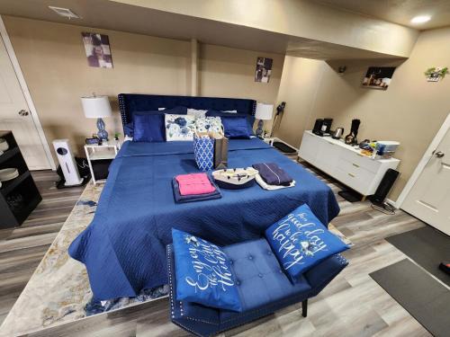 Entire Basement with private Entrance within walking distance from the Gaylord hotel