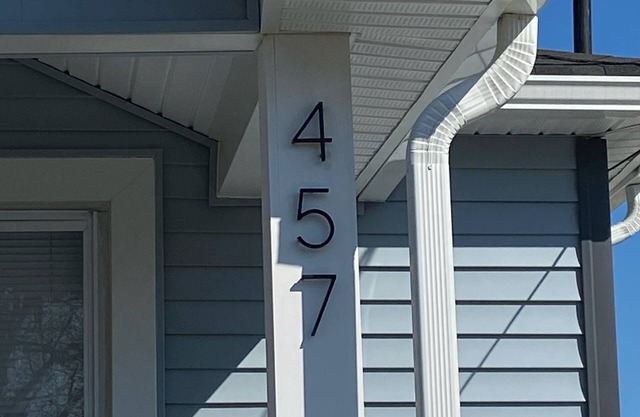 Entire house hosted by Timmy 5 guests · 2 bedrooms · 5 beds · 1 bath