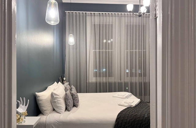 ☆ Entire Townhouse in ❤️of Echuca's Port ✓ 15guests Freshly renovated Near river.