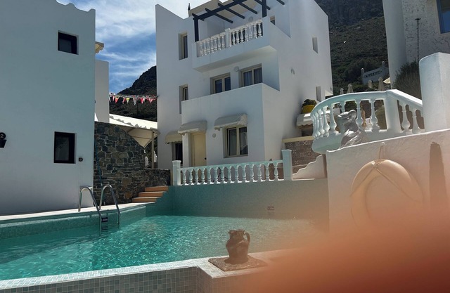 Entire Villa Thrilogy Full View