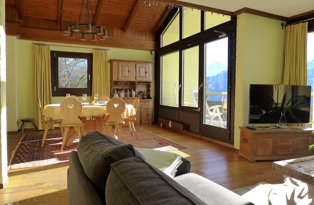 Enzian 720 by Interhome