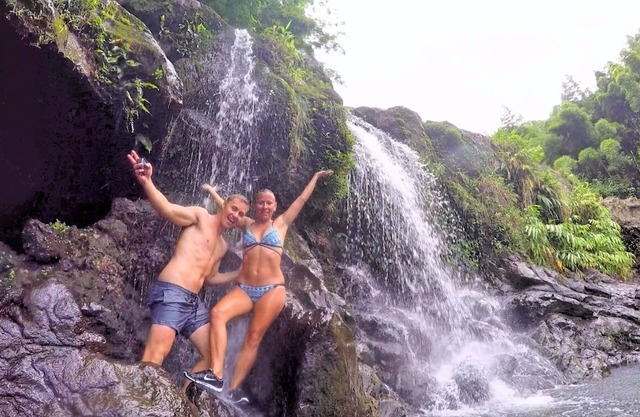 Epic Maui Camping - SUV + camping gear - Adventure on a budget