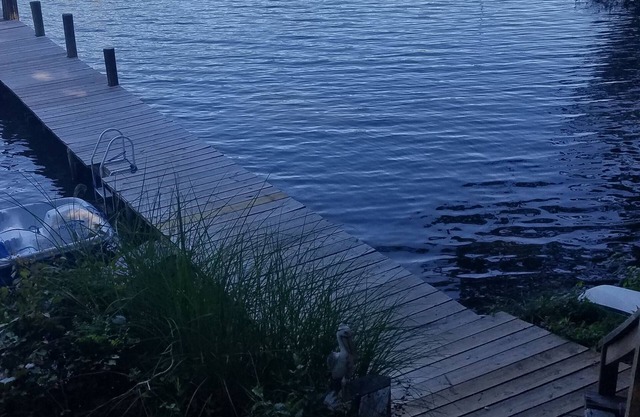Escape this holiday to our Riverfront log home on the Great Wicomico River.