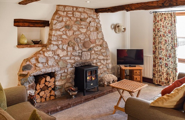 Escape to Quince Cottage, a charming 2-bedroom retreat.