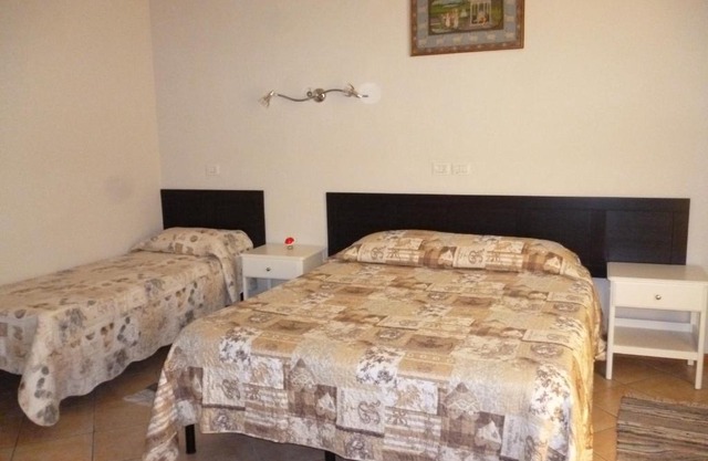Eurotravel Bed And Car