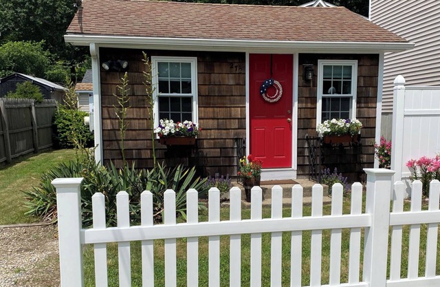 Everyone We Know Wants to Live in This Cottage