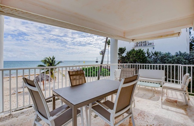 Exclusive Beachfront Apartment - H-202 3BDR