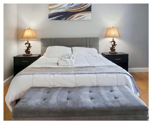 Executive Private Room w bath near shopping