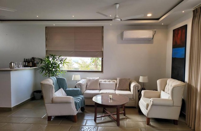 Expat Home