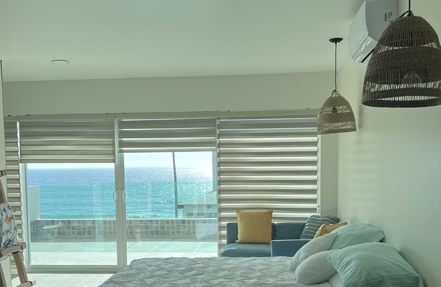 EXPECTACULAR SUNSETS AND BEAUTIFUL HEDDEN , SANDY BEACH !!