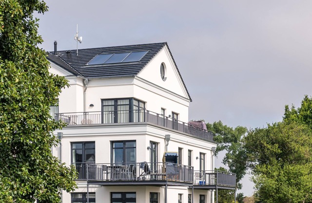Experience a dream vacation with a sea view at the Haus Vogelflug vacation residence!