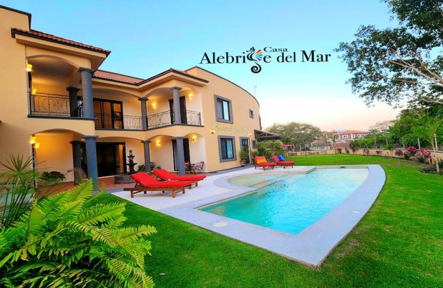 Experience the Warmth & Beauty of a Traditional Mexican Hacienda in Bucerias Mex